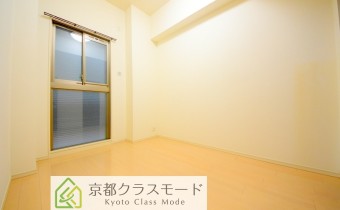 Room6