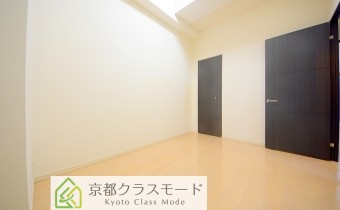 Room6