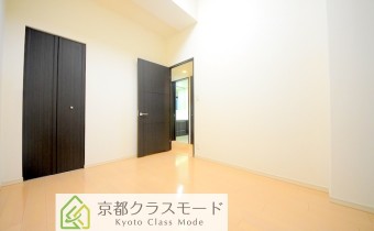 Room6