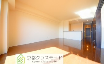 ※室内写真は同マンション内の別タイプのお部屋のものです。参考にご覧ください。