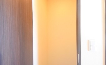 ※室内写真は同マンション内の別タイプのお部屋のものです。参考にご覧ください。