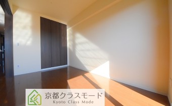 ※室内写真は同マンション内の別タイプのお部屋のものです。参考にご覧ください。