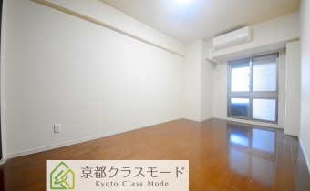 ※室内写真は同マンション内の別タイプのお部屋のものです。参考にご覧ください。