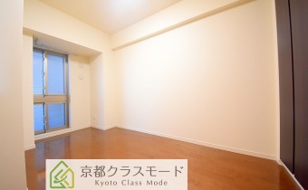 ※室内写真は同マンション内の別タイプのお部屋のものです。参考にご覧ください。