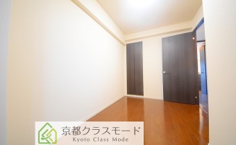 ※室内写真は同マンション内の別タイプのお部屋のものです。参考にご覧ください。
