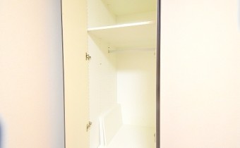 ※室内写真は同マンション内の別タイプのお部屋のものです。参考にご覧ください。