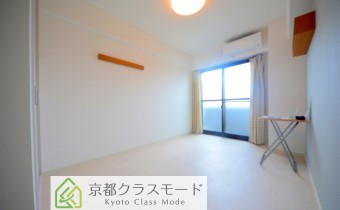 Room7