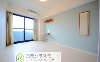 Room7