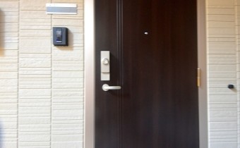 玄関ドア