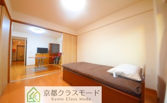 Room6