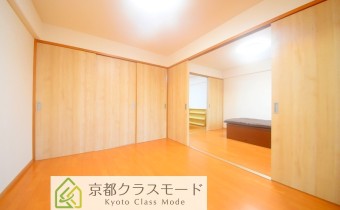 Room6