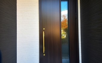 玄関ドア