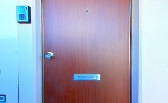 玄関ドア