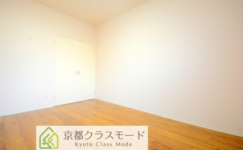 Room6
