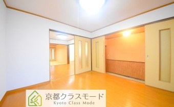 Room5