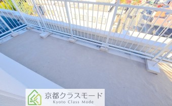 ルーフバルコニー（東側）