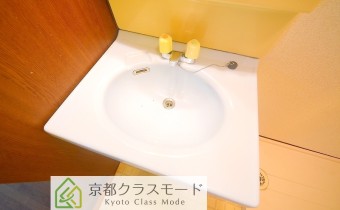 独立洗面台