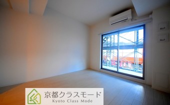 Room7.8