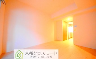 Room7.7