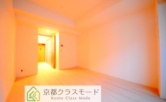 Room7.7