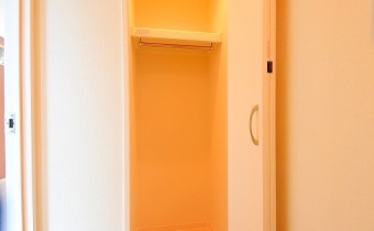 クローゼット　※同タイプ施工例