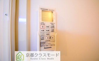 浴室乾燥機のコントローラー　※同タイプ施工例
