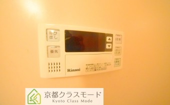 追い焚き機能付バス