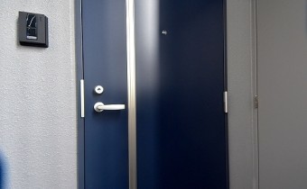 玄関ドア