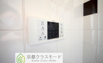 追い炊き機能付バス