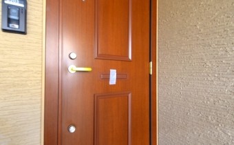 玄関ドア