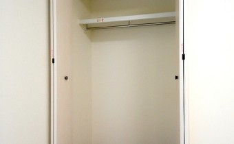 ※室内写真は102号室のものです。