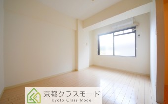 Room6