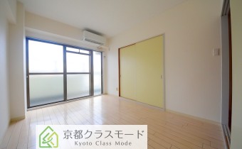 Room6