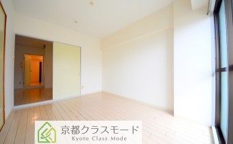 Room6