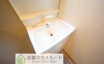 独立洗面台