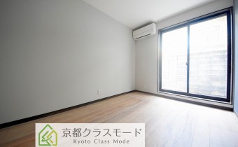 Room7