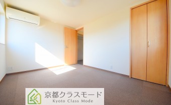 南側Room 6