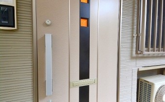 玄関ドア