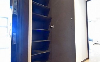 シューズボックス