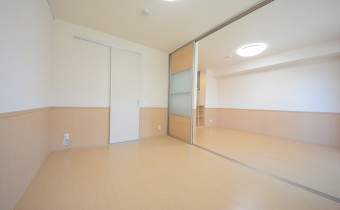 Room6