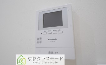 ※画像は103号室の参考画像です