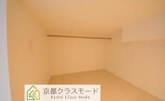 ※画像は103号室の参考画像です