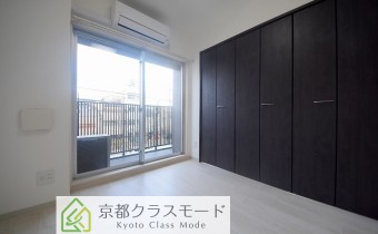 Room 4