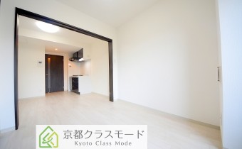 Room 4