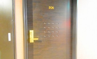 玄関ドア