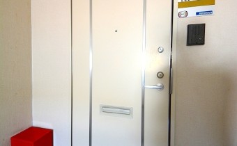 玄関ドア