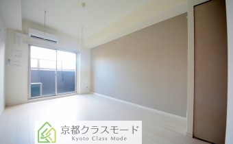 Room7.7