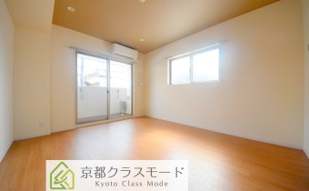 Room 8