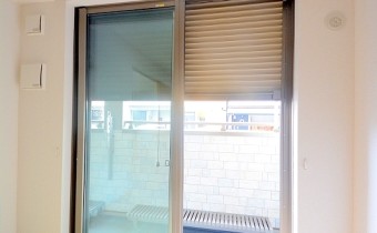 シャッター雨戸