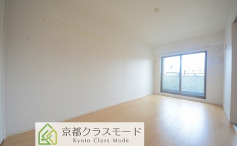 Room7.4